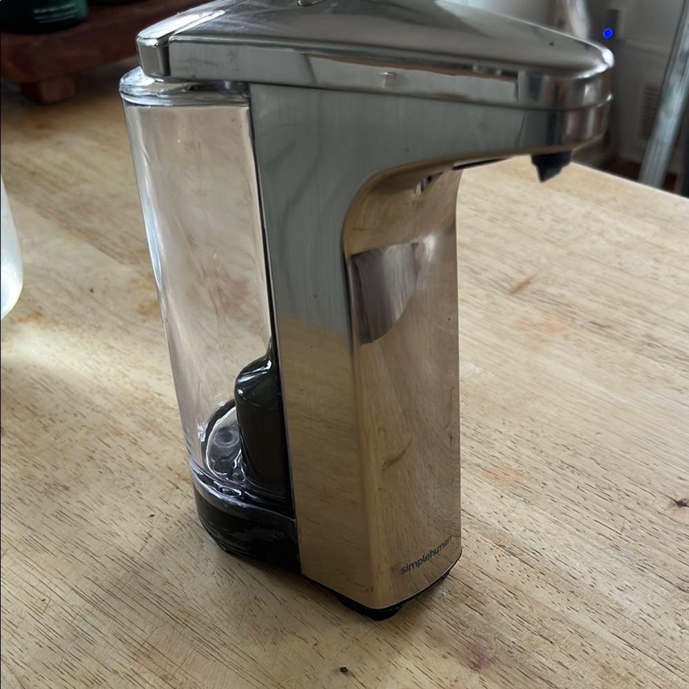 Simplehuman Silver No-Touch Sensor Soap Dispenser